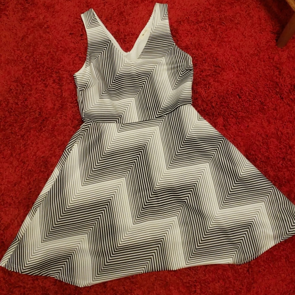 EVERLY DRESS